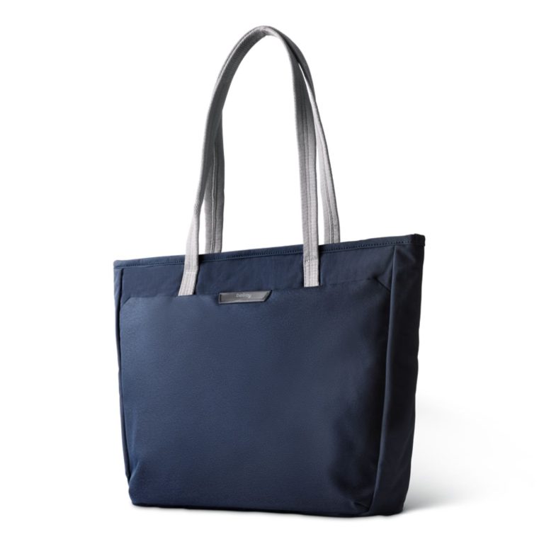 Buy Bellroy Tokyo Tote (Second Edition) - Navy in Malaysia - The Planet ...